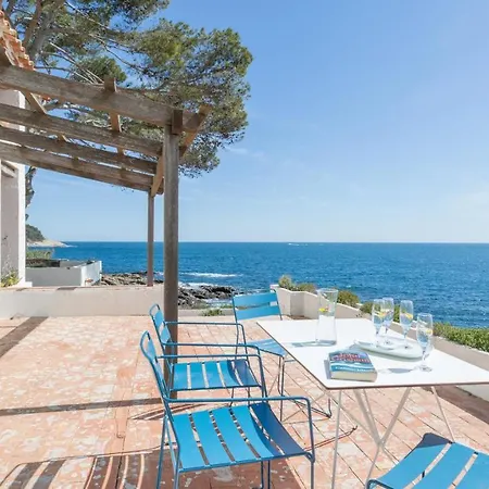 Marineda Villa